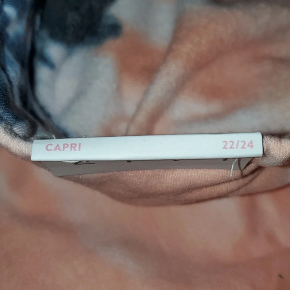 LANE BRYANT LIVI ACTIVE Sweatpant Drawstring Capri Tie Dye Size 22/24 NWT - Picture 14 of 14